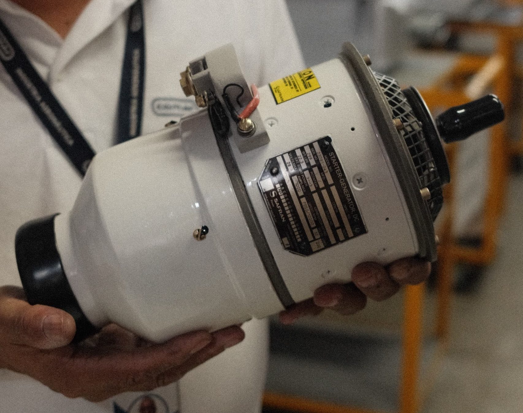 Electric and Pneumatic - Imagem 1